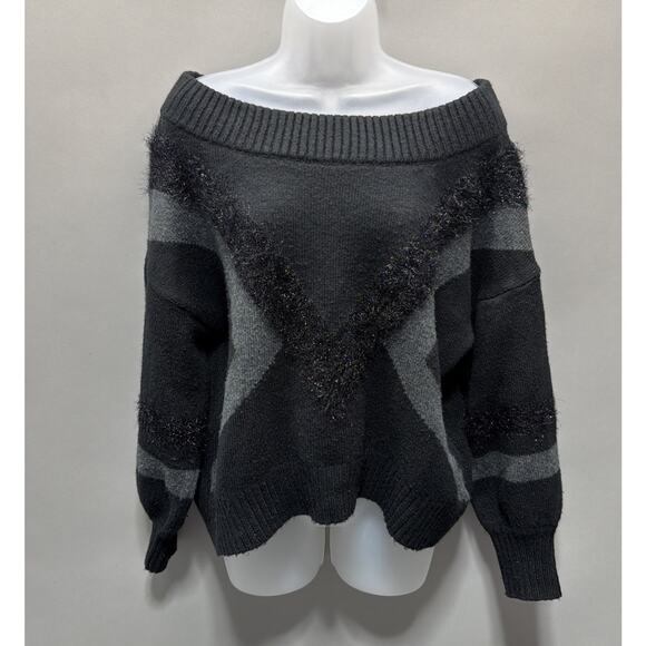 Express Women’s Wool Blend Fuzzy Detail W/ Silver Metallic Sweater Size Medium - Picture 1 of 6